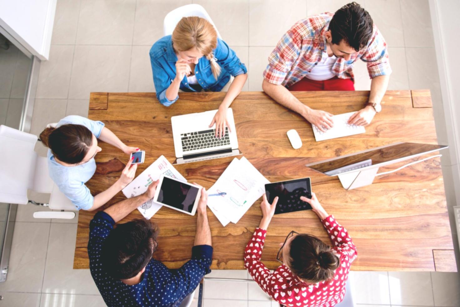 Sessão de planeamento financeiro em grupo